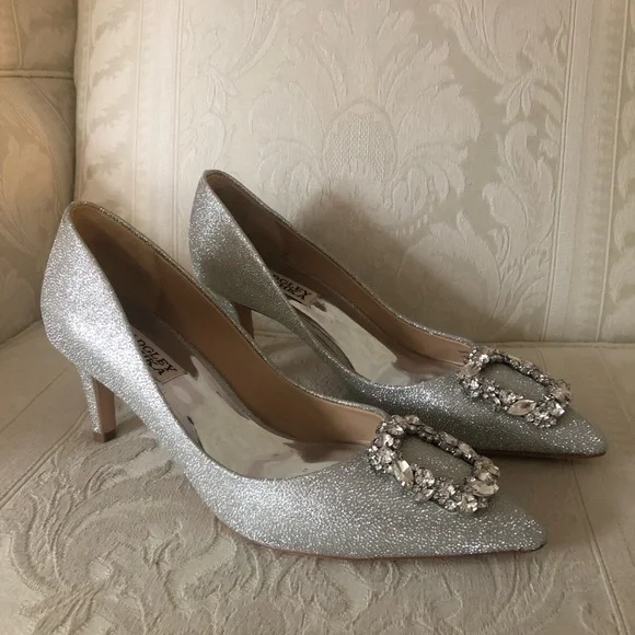 Breathtaking Badgley Mischka Carrie Crystal-Embellished Kitten